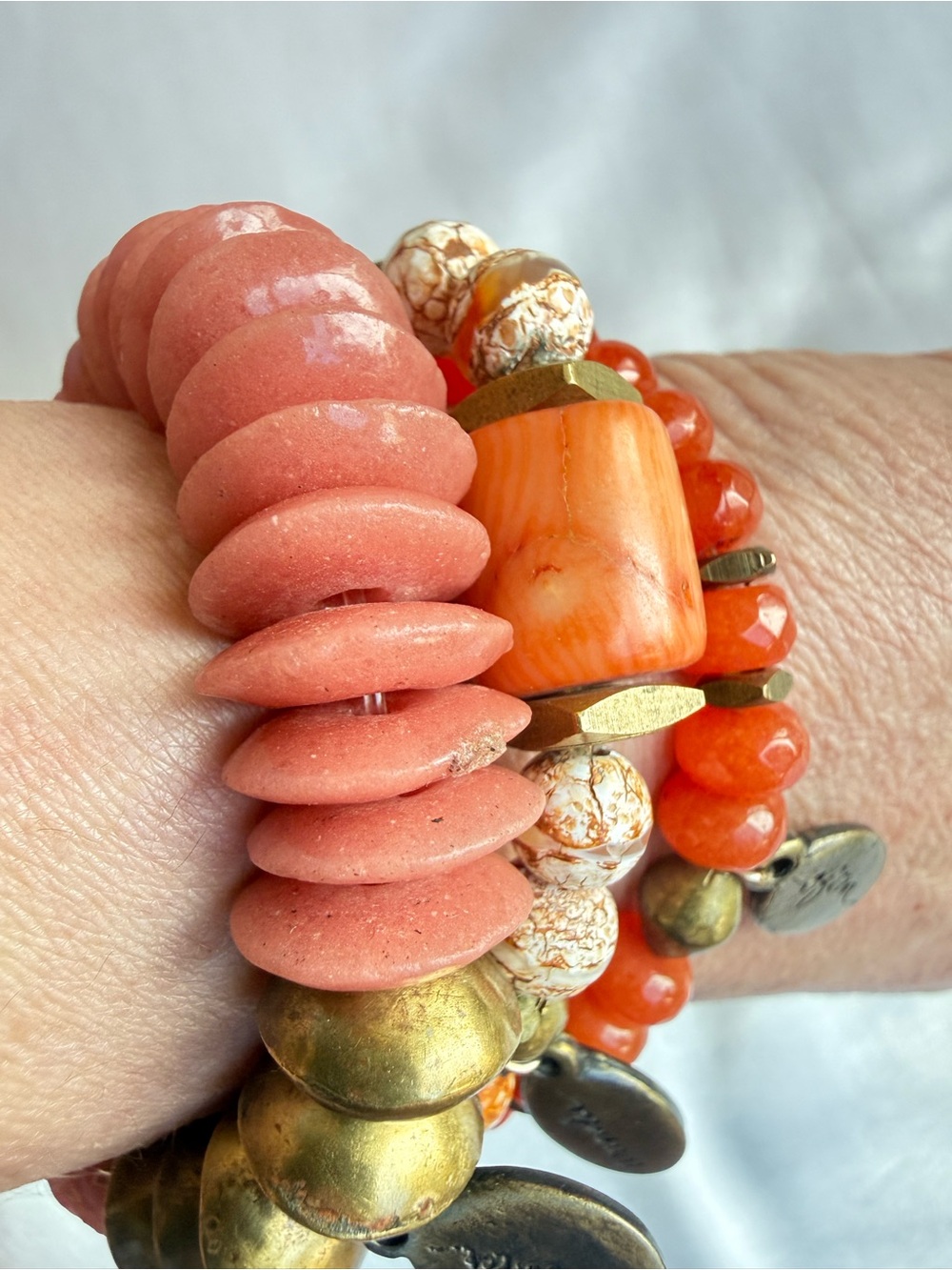Boho Beaded Bracelet Stack Set 3 Stretch Carnelian Agate Pink Disc Brass EUC